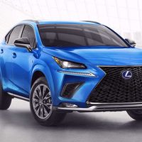 Lexus NX 300h F Sport Black Line Special Edition 2021, el veterano SUV afirma que sigue vigente