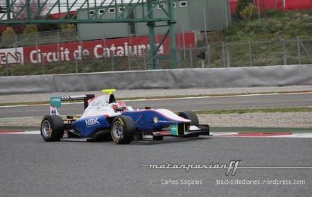 Patric Niederhauser marca el mejor tiempo de las pruebas de la GP3 en Barcelona