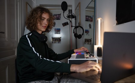 Soundtrap for Storytellers, la herramienta de creación de podcasts de Spotify ya es capaz de transcribir en español