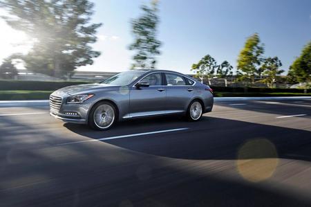 hyundai_genesis_exterior_(55).jpg