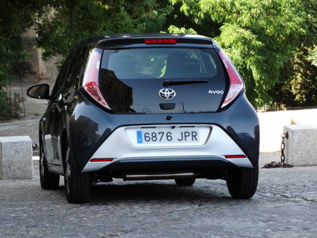 Trasera Prueba Toyota Aygo Exteriores