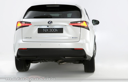 Lexus NX 300h F-Sport