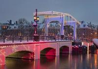 Puentes de Amsterdam: el Magere Brug 