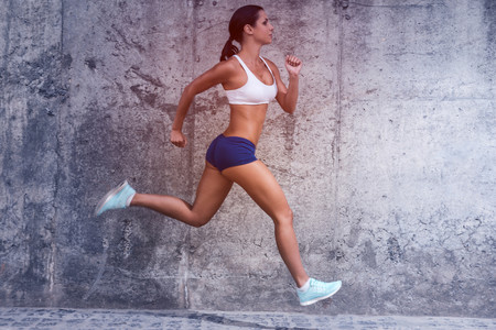 Cuántos kilómetros tengo que correr a la semana para preparar una media maratón