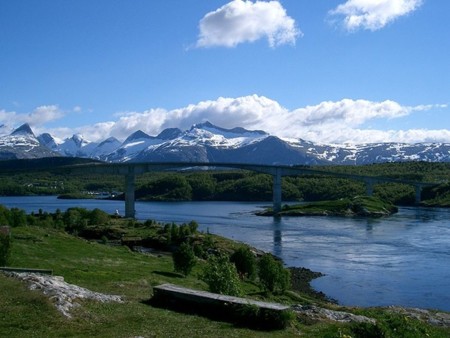 ¿La ruta en coche más bonita del mundo? Así es la carretera costera Helgelandskysten: descubriendo Noruega