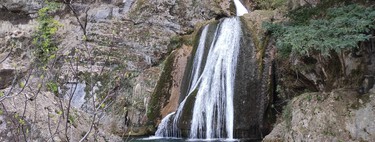 La ruta de senderismo que esconde una de las cascadas más espectaculares de España y que ha cautivado hasta al National Geographic 