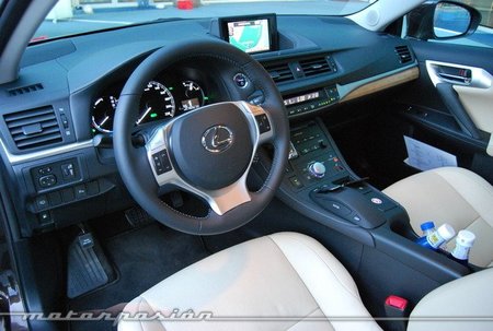 Lexus CT 200h