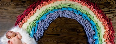 La foto del bebé "doble arco iris" que simboliza la lucha que pasaron para concebirlo