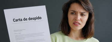 Salir del trabajo justo cuando termina la jornada es legal. Pese a ello un trabajador puede ser despedido si se da esta circunstancia 