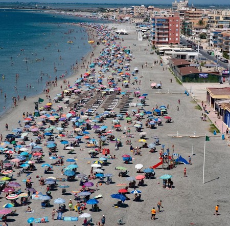 Pueblo Pesquero Masificado Turistas