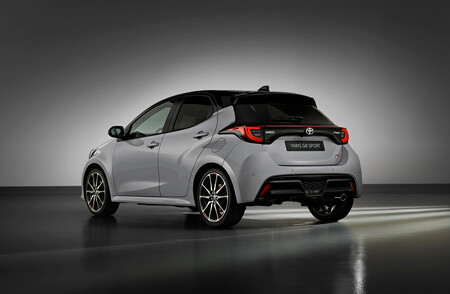 Toyota Yaris GR SPORT 2022