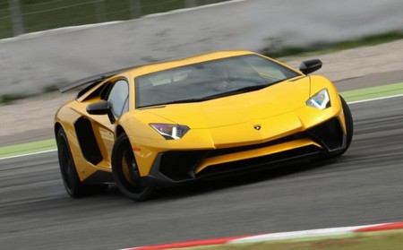 Adiós a los récords del mítico trazado de Nurburgring... por el momento