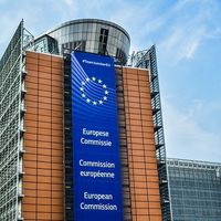 Los principales organismos siguen alertando: la subida del SMI podría poner en peligro hasta 150.000 puestos de trabajo 