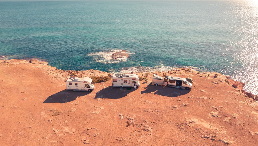 12 rutas que visitar en España si buscas unas vacaciones salvajes este verano con autocaravana 