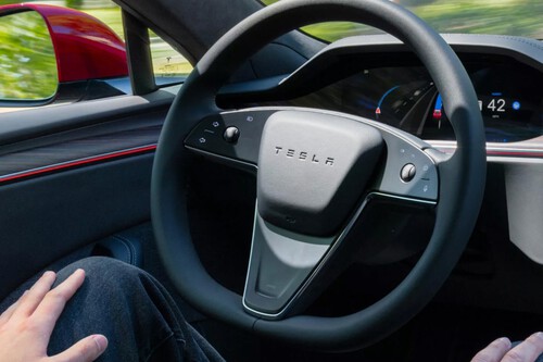 Tesla Telefono Portada