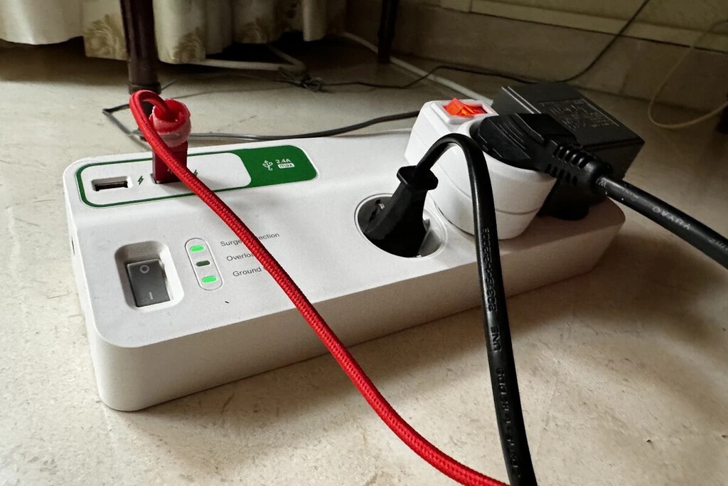 Me voy de vacaciones y voy a seguir el consejo de los bomberos. Esto es lo que nunca enchufo en la regleta 