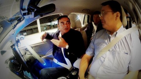 Carlos Ghosn adelanta su predicción a 2018 para que los coches autónomos lleguen al mercado