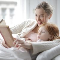 Sed de aprender: los niños prefieren aquellos libros que explican cómo y por qué suceden las cosas