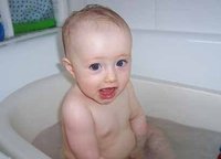 La foto de tu bebé: ¡me encanta el baño!
