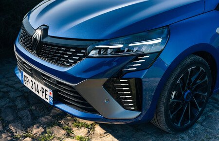 Renault Clio E-Tech Full Hybrid 2023