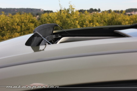 Ford Kuga 2013, techo solar