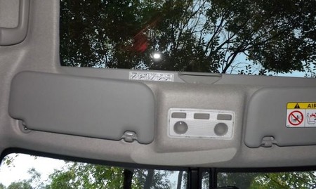 Toyota Yaris hybrid 2015