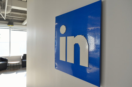 Alemania acusa a China de espiar a través de LinkedIn: más de 10.000 alemanes se habrían visto afectados