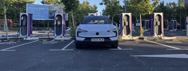 Spain has been filled with charging points for electric cars. The problem is that we are not using them