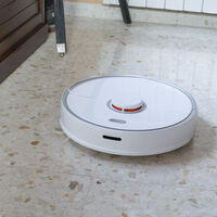 Roborock S5 Max, un potente robot aspirador con guiado láser que también friega, más barato que nunca en el Black Friday de eBay: por 289 euros