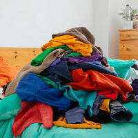 Adiós, Ikea: el armario barato pero elegante y con mucha capacidad que necesitas para más orden en tu dormitorio