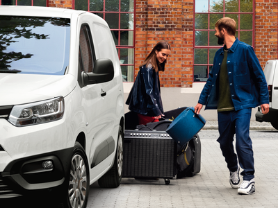 ¿Vas de festival este verano? Repasamos todo lo que debes echar al coche para disfrutar de tus grupos favoritos 