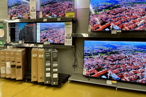 Renovar tu tele sale más barato en Carrefour con estos cinco modelo MiniLED a precio de outlet 
