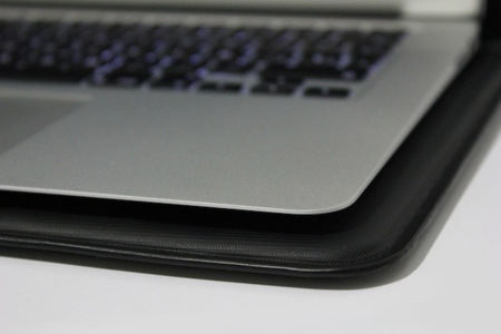 funda Thule bordes delanteros