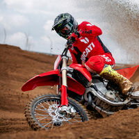 Mamma mia! Ducati asalta el off-road con la Desmo450X, una moto con tecnología de MotoGP y casi a precio de KTM