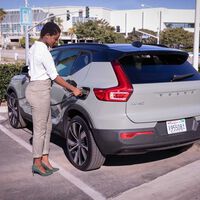 Nemo Reporter, experto en autos: “no seas como yo, no te compres un carro híbrido enchufable”