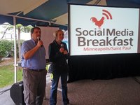 Marketing: hacia la integración online - offline