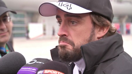 El juego no se acaba hasta que Alonso lo decida, Johnny Herbert entendió por la mala
