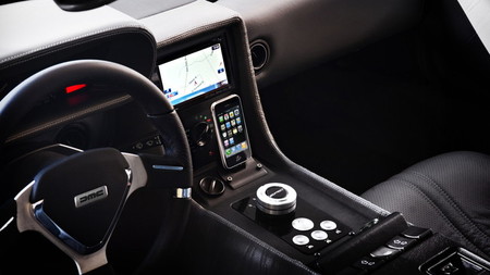 Interior del DeLorean Electric 2013