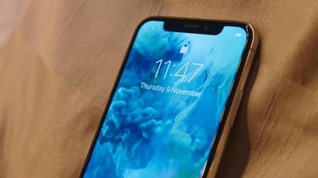 Apple podría lanzar 3 iPhone OLED, dos de ellos con 5G y un cuarto más barato en 2020, según JP Morgan