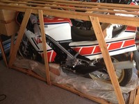 Yamaha RZ500N de 1985 a estrenar, se vende por no usar. Razón: aquí 