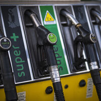 Motores a combustão vão continuar por mais tempo: Europa muda planos e não vai mais banir motores tradicionais em 2035 