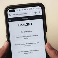 Malas noticias a los usuarios de ChatGPT: si compartiste tus conversaciones con la IA, cualquiera las podría leer en Google