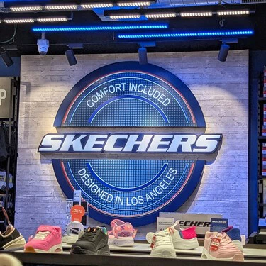 Skechers