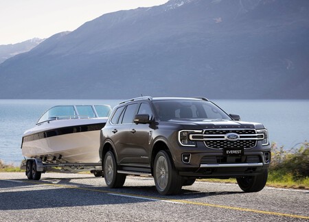 Ford Everest 2023 1600 0a