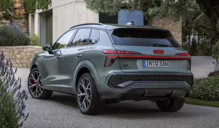 AUDIQ33