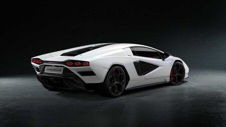 Lamborghini Countach Lpi 800 4 6