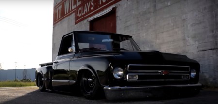 No sé si será fast, pero esta Chevrolet C10 es muy, pero que muy low