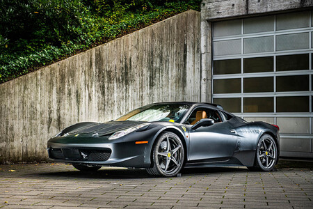 Subasta Mula De Pruebas Ferrari Laferrari 1