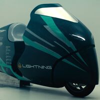 Parece la moto de Batman, pero no. Es una cazarécords eléctrica hecha con niobio para superar los 400 km/h