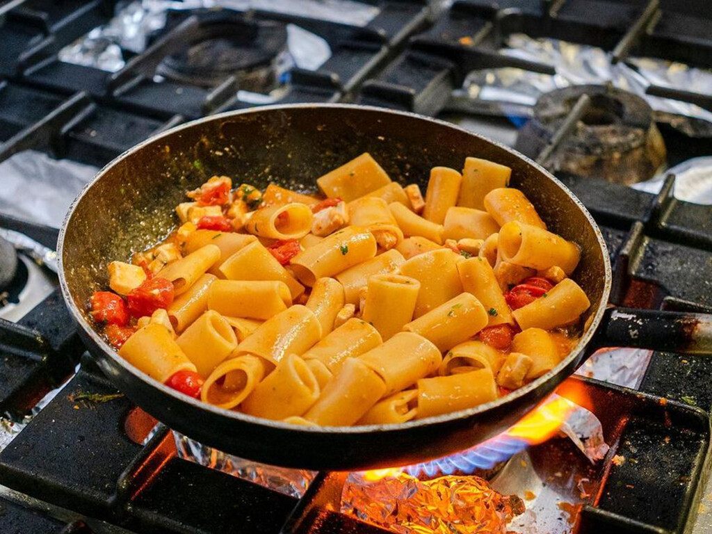 Esta humilde pasta napolitana se utilizaba para hacer contrabando de ajos. Ahora es una de las más cotizadas 